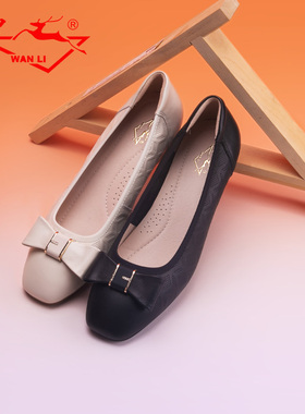 万里新款舒适一脚蹬女鞋百搭粗跟真皮鞋浅口通勤单鞋HMT2107
