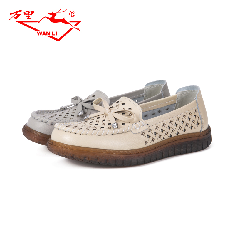 万里新款休闲鞋舒适软底单鞋女百搭圆头透气镂空套脚凉鞋BUT2270