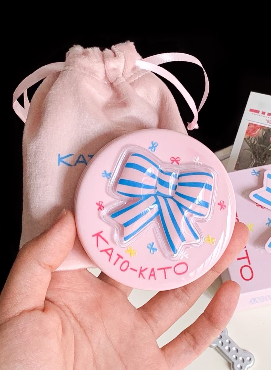 KATO-KATO · 恰好合拍柔焦蜜粉饼控油定妆持妆油皮补妆防水遮瑕图片