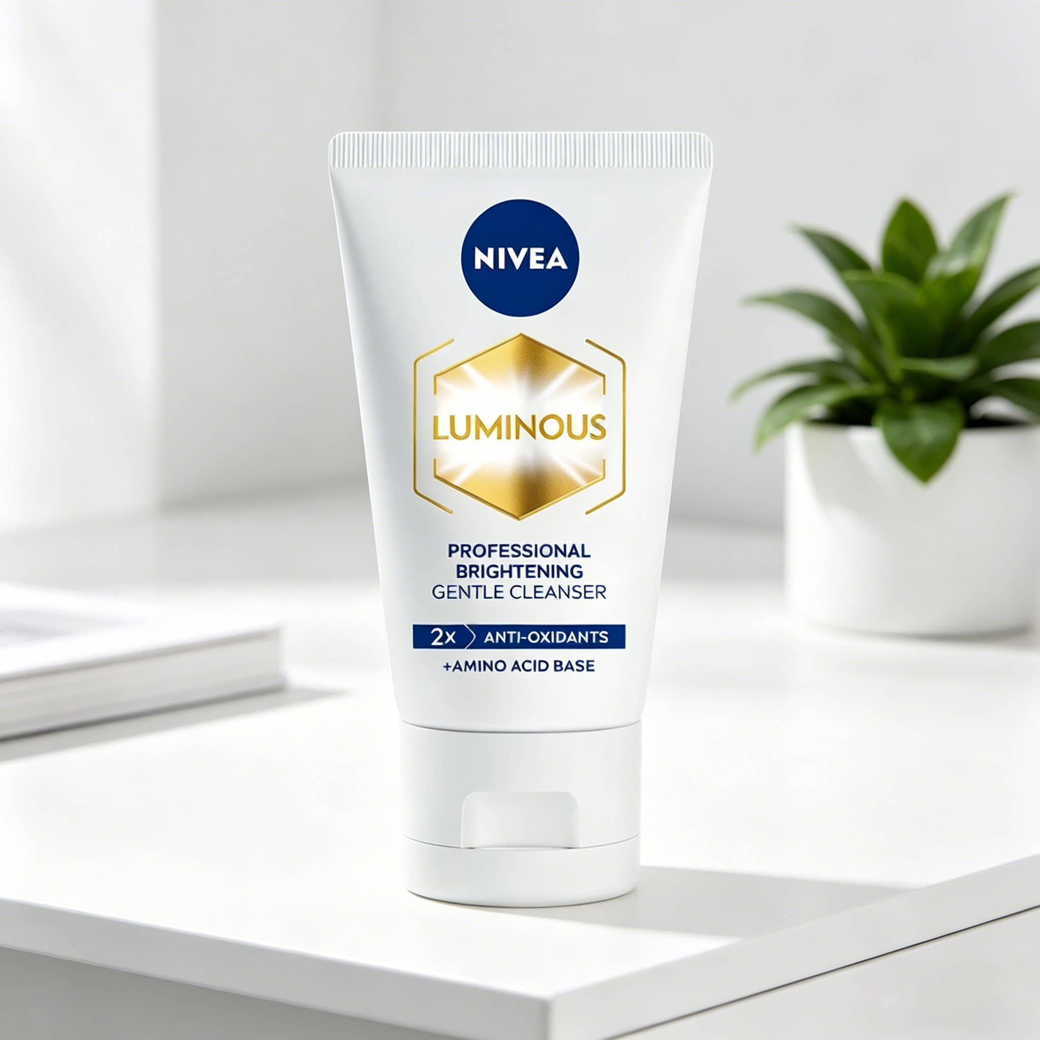 NIVEA妮维雅双能洁面氨基酸焕亮洁面乳洗面奶温和清洁不紧绷30g