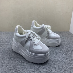 松糕运动板鞋 隐形10cm内增高板鞋 小个子厚底德训鞋 爆款 女2025秋季