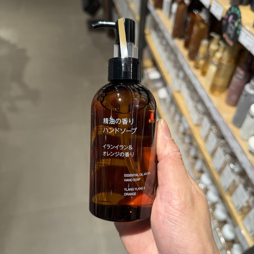 香港MUJI无印良品精油香薰洗手液桧木薰衣草依兰香橙洗手液200ml