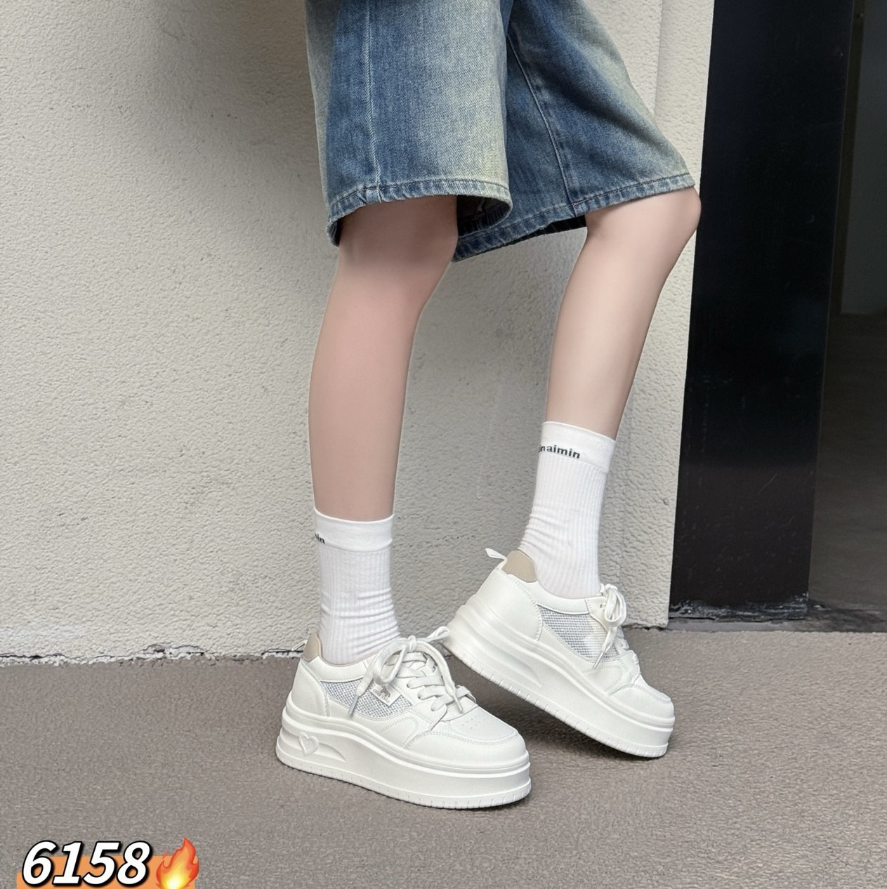 温州女2026新款小白鞋女学生厚底增高休闲鞋板鞋帆布鞋运动鞋6158