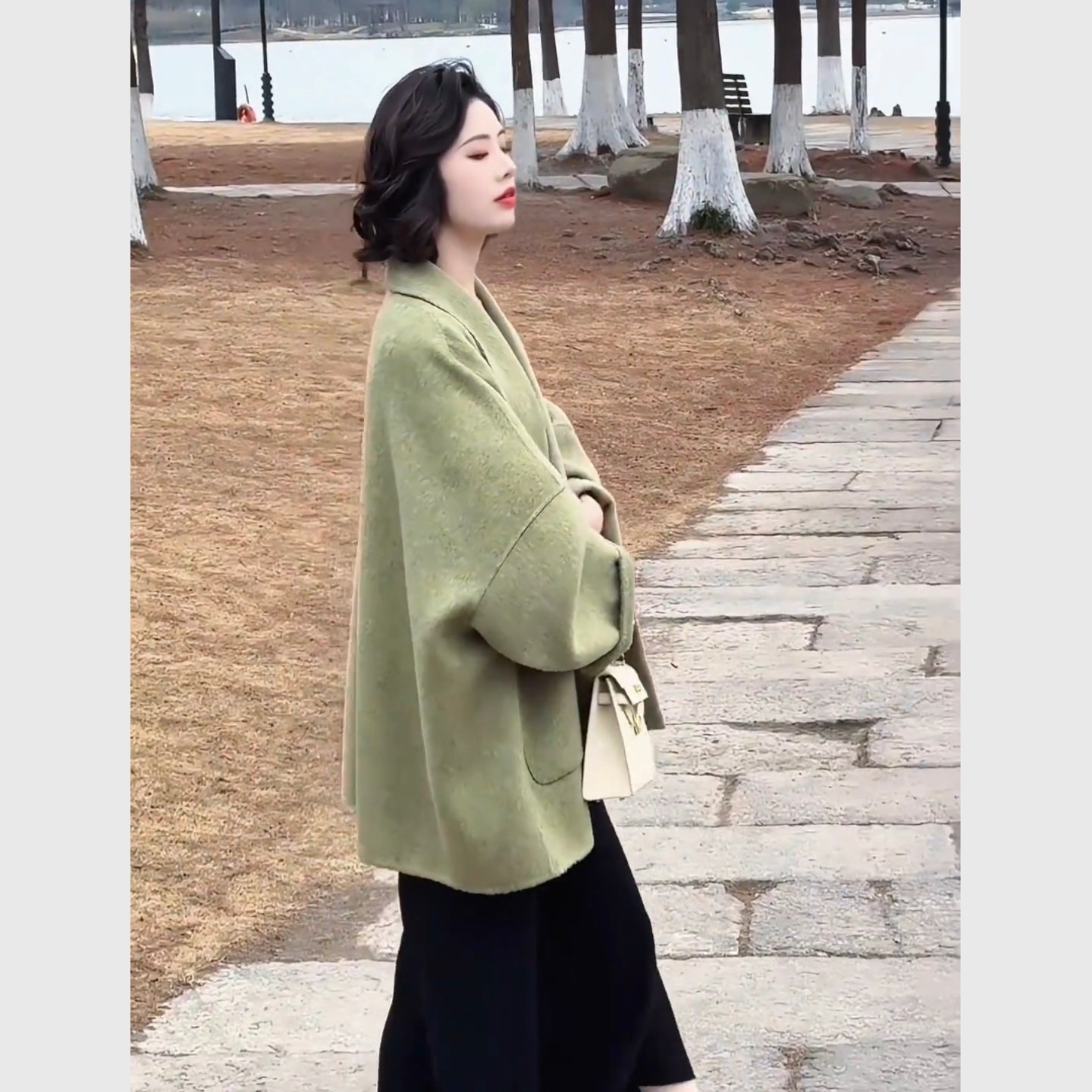 2026年短款秋冬红新款双面羊绒大衣高级感女士小个子中长羊毛外套