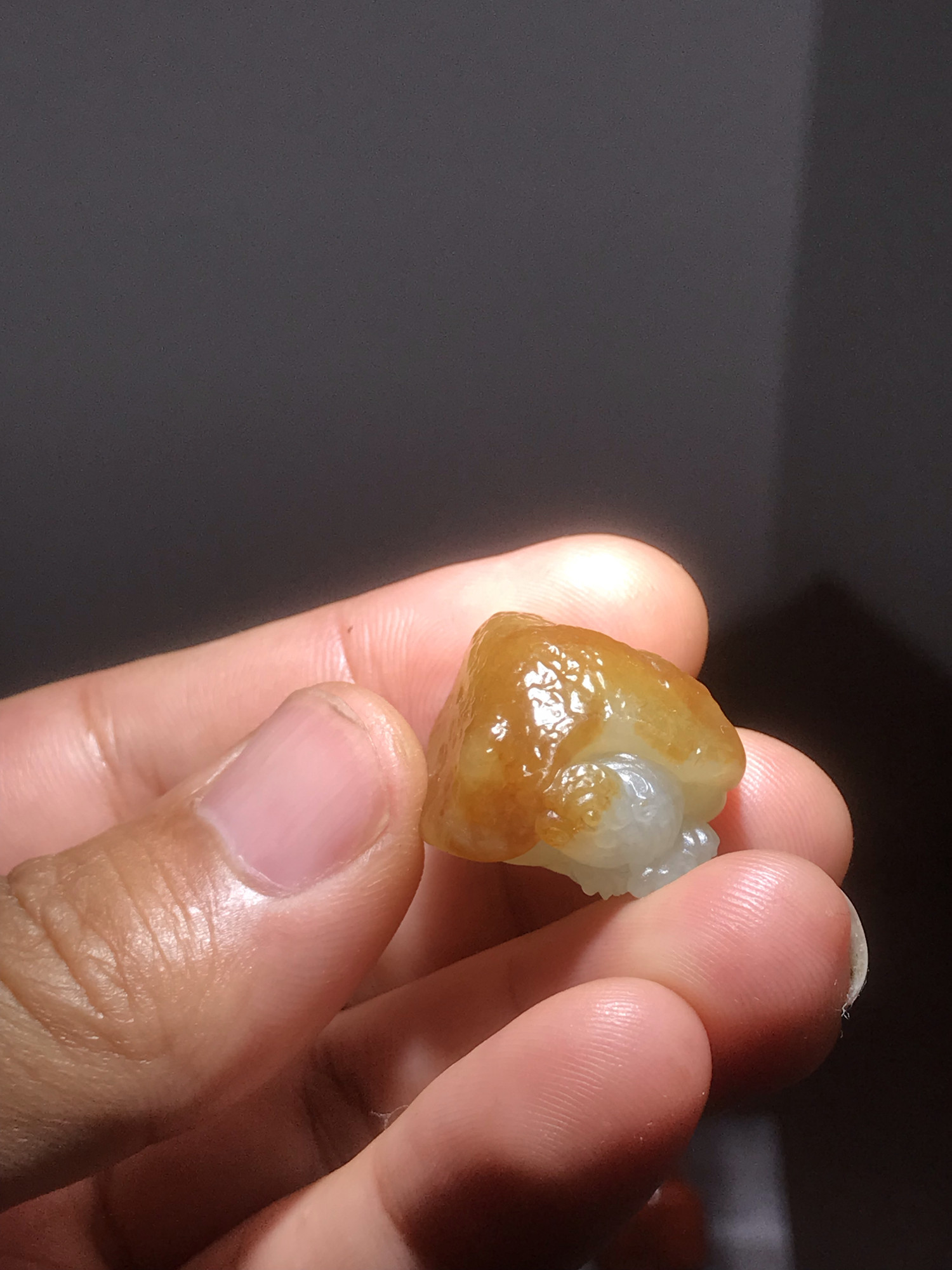 天然缅甸翡翠冰糖黄翡 鹰嘴龟 英明神武 爱心龟