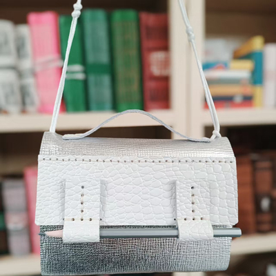 【订单现做 预售】原创手工牛皮背包笔记本 （五色可选：银色/黑色/棕色/绿色/灰色）文创 送礼 礼物  广西师范大学出版社