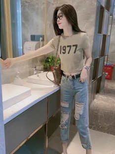 浅色破洞直筒牛仔裤女夏小个子乞丐裤高腰宽松显瘦修身哈伦九分裤