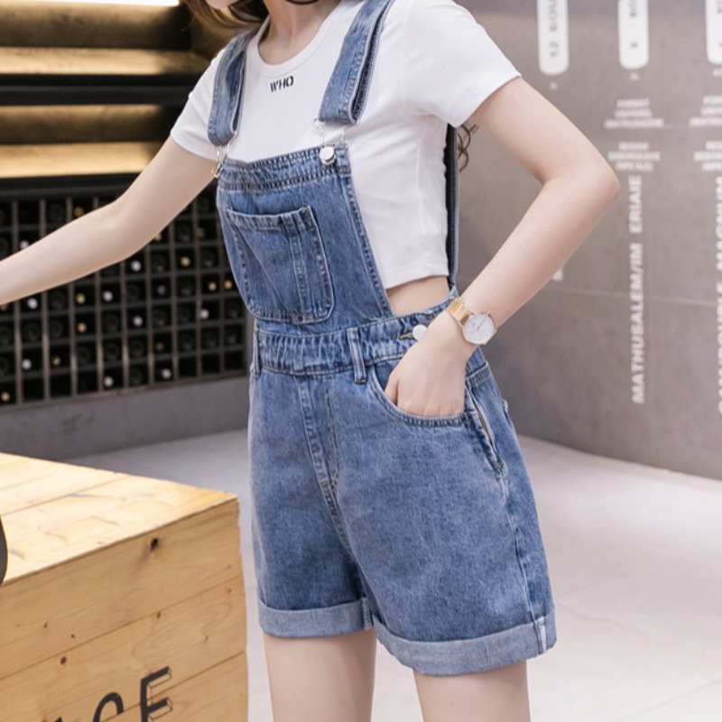 复古卷边牛仔背带短裤女夏季减龄小个子百搭阔腿A字裤连体热裤子