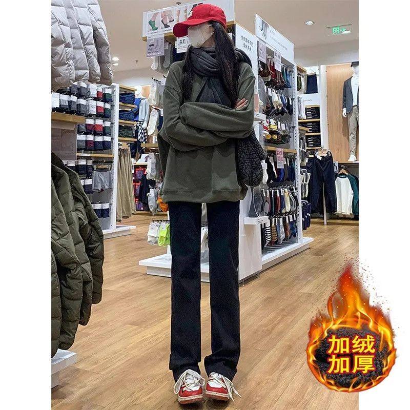 窄版直筒裤加绒牛仔裤女秋冬季2025新款高腰显瘦修身小黑裤烟管裤