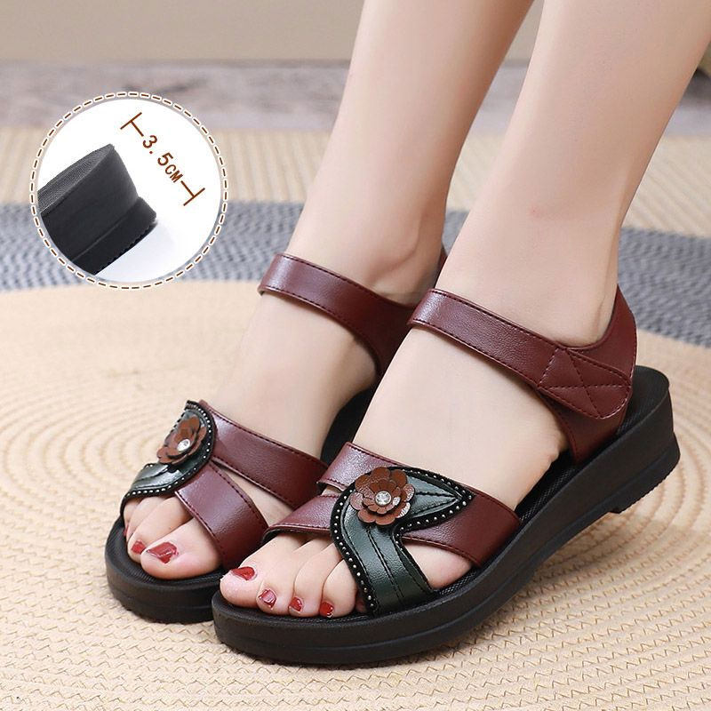 时尚妈妈鞋女夏季2025新款休闲软底舒适凉拖鞋女士中老年平底凉鞋,女鞋,时装凉鞋,淘宝优惠券,粉丝福利购,淘宝优惠卷