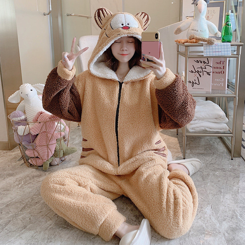 珊瑚绒连体睡衣女春秋冬季可爱加厚保暖法兰绒家居服套装卡通网红