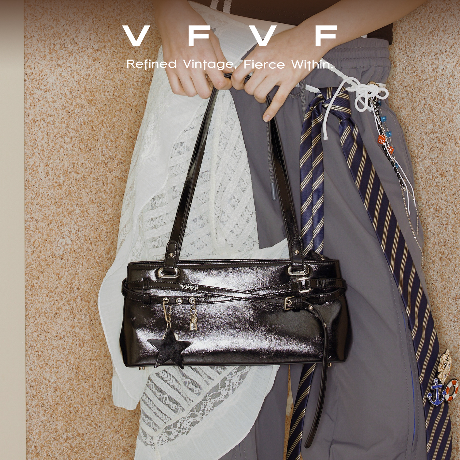 VFVF纯色高级感单肩腋下小方包女