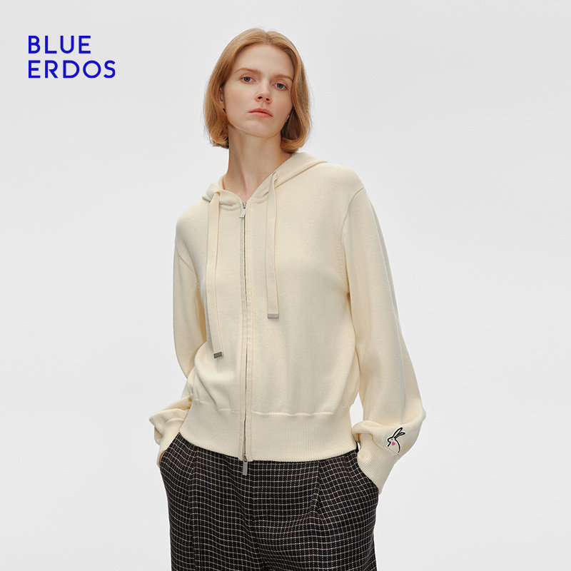【大乐严选】BLUE ERDOS 冬季学院风刺绣贴宽松连帽针织开衫,女装/女士精品,毛针织衫,淘宝优惠券,粉丝福利购,淘宝优惠卷