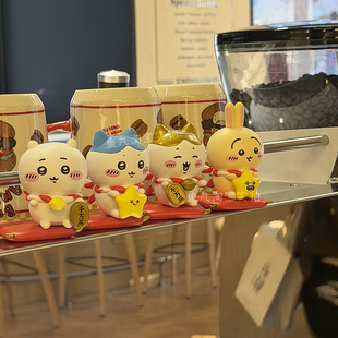 chiikawa吉伊卡哇乌萨奇招财手办车载玄关装饰摆件新年装饰品礼物