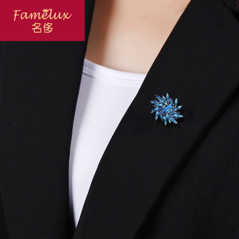 施华水晶胸针女胸花简约高档奢华配饰韩国可爱气质百搭大气WL0624