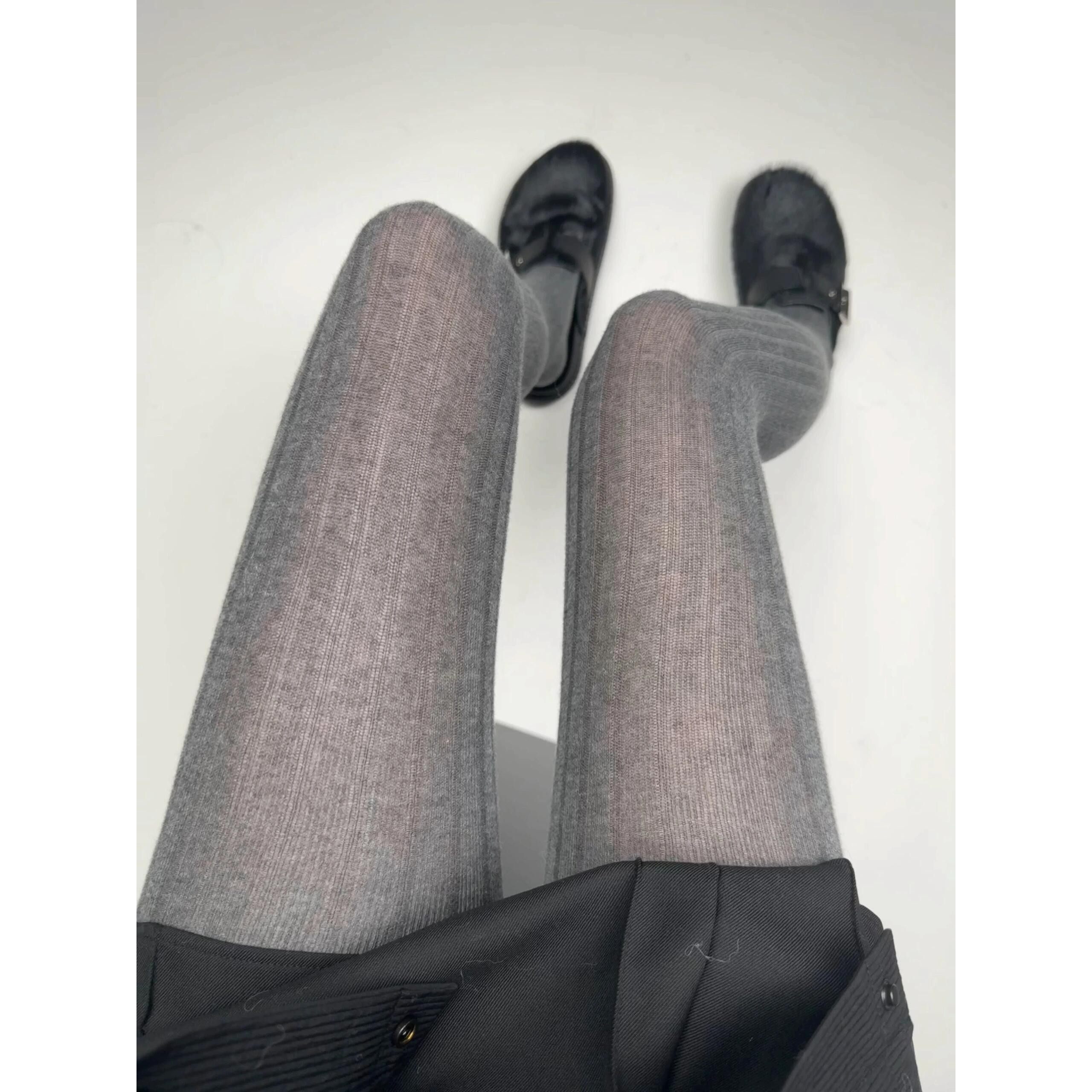 miu系灰色微透肤打底裤外穿