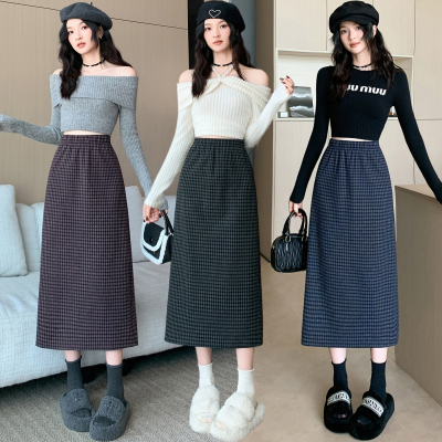 实拍复古格子毛呢开叉半身裙女秋冬季厚款软糯松紧腰包臀中长裙子