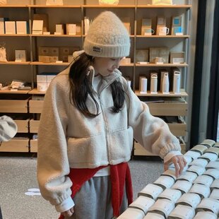 chic 韩系冬季温柔甜美简约立领拉链抽绳收腰短款羊羔毛卫衣外套