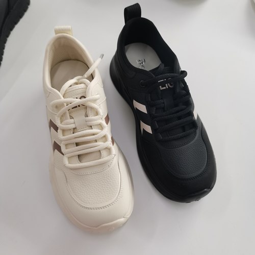 德赛帝伦2025年春季新款百搭轻便水上漂休闲鞋软底运动系带跑步鞋