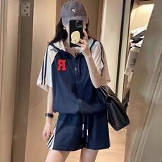 时尚休闲套装女欧洲站2026夏新款欧货休闲连帽上衣运动短裤两件套