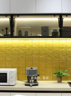 西班牙复古手工砖 珍珠釉黄色125x125瓷砖厨房厕所浴室卫生间墙面
