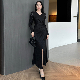 高档钉珠流苏V领修身包臀开叉鱼尾裙巨好看的掐腰连衣裙女秋冬裙