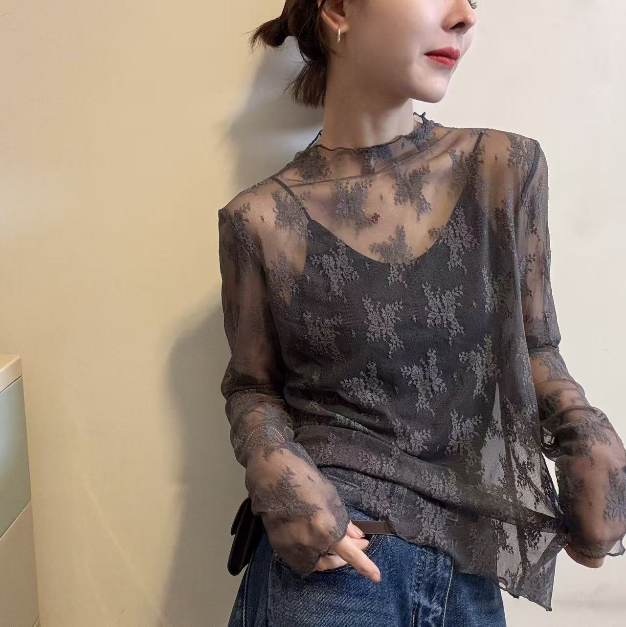 纯色蕾丝小衫女内搭秋季2025年新款高级感时尚透视网纱打底衫上衣