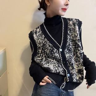 BADX正品2025冬季复古印花V领针织开衫马甲长袖打底衫两件套女潮