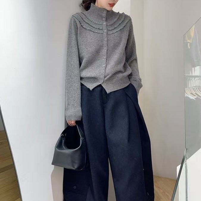 BADX正品法式蕾丝花边半高领蜜熊绒针织开衫女25冬季洋气百搭毛衣