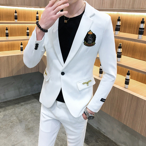 男士英伦风修身刺绣西服套装P155图片