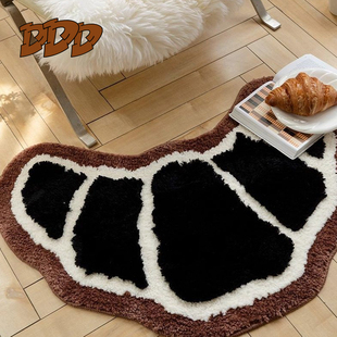 DDD 牛角包植绒地毯客厅沙发簇绒童趣地垫卧室可爱创意床边毯 法式