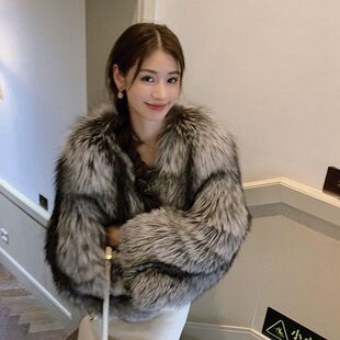整皮银狐狐狸毛轻奢皮草外套女短款高腰欧美大牌年轻款毛毛大衣冬