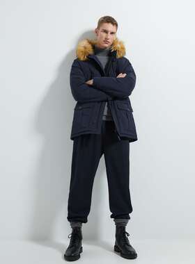 人手一件 西班牙Z*RA 179美金 超经典 保暖帅气棉衣 男W713