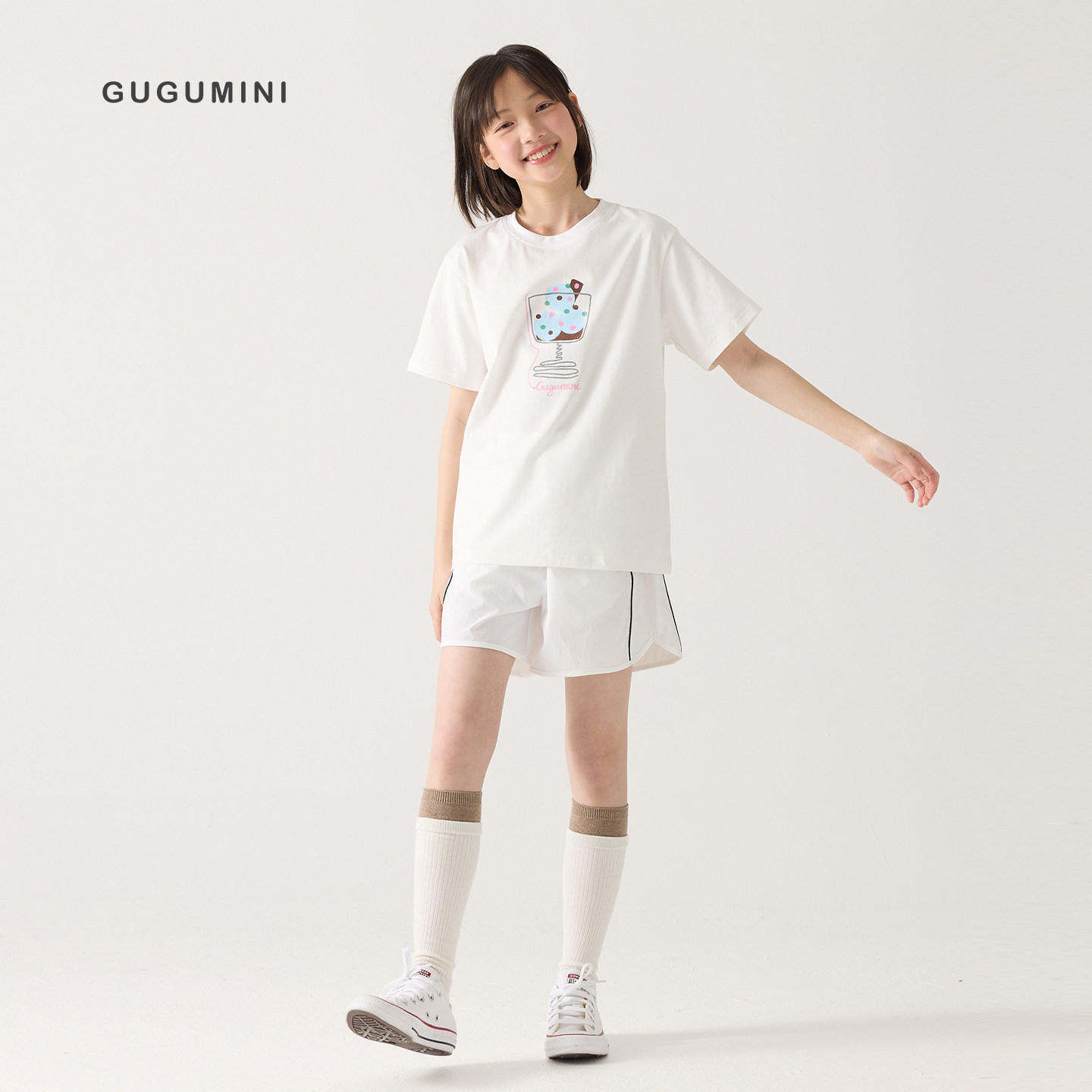 gugumini童装夏季短袖T恤图片