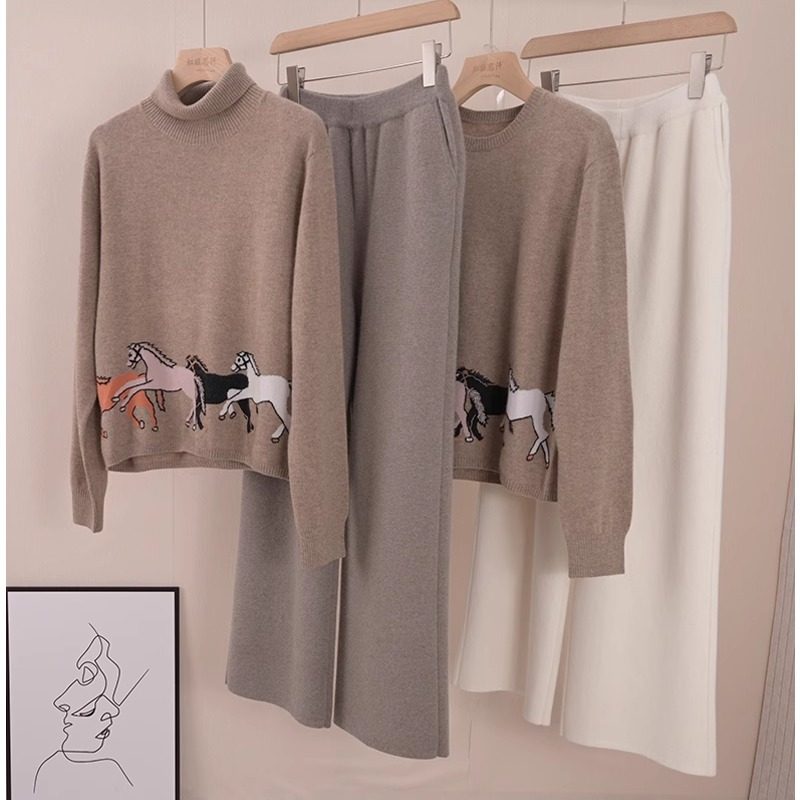 2025马到成功新款纯手工提花描边纯山羊绒衫两种领型任意顺丰包邮,女装/女士精品,羊绒衫,淘宝优惠券,粉丝福利购,淘宝优惠卷