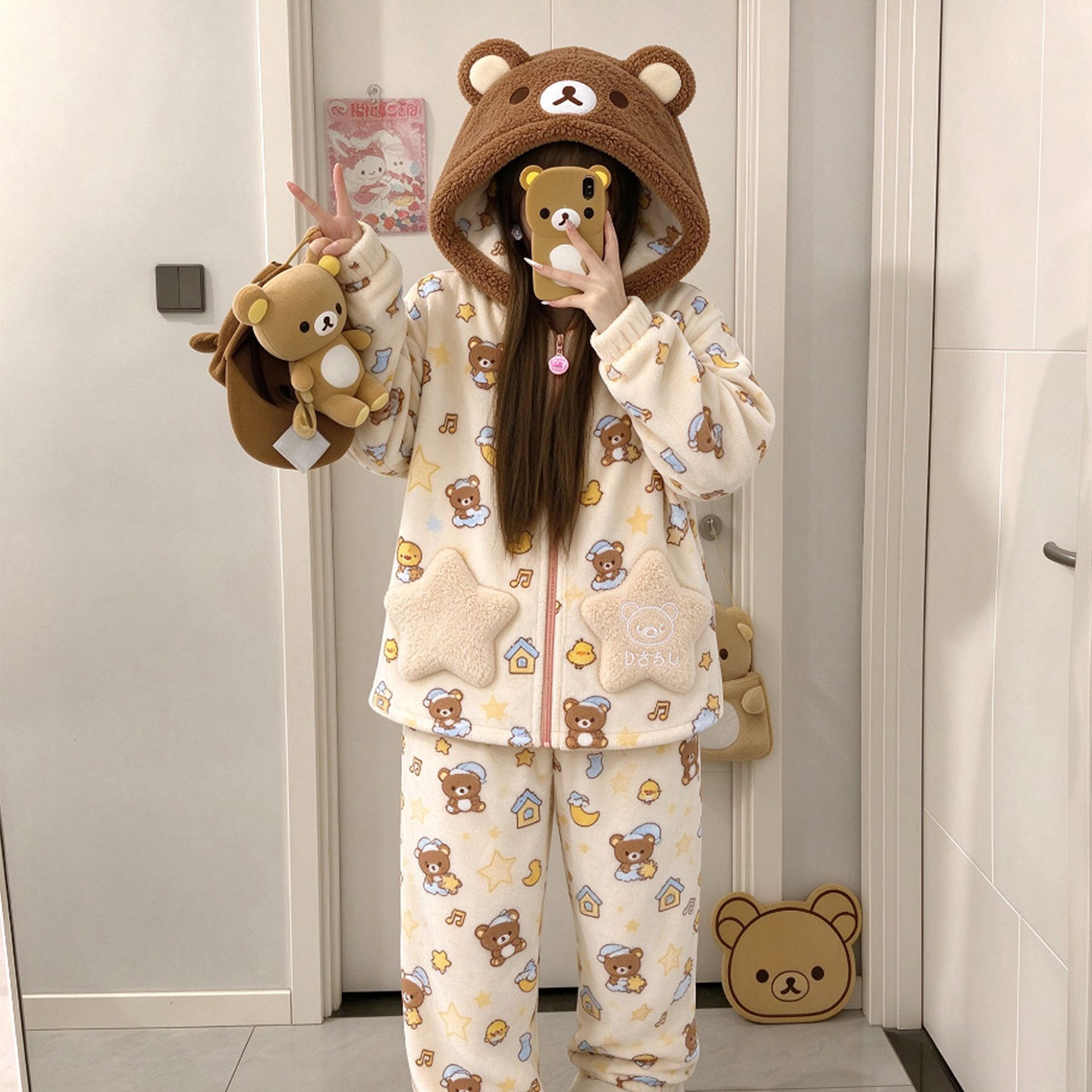可爱轻松熊法兰绒情侣睡衣女冬季连帽加厚保暖毛茸大码家居服套装
