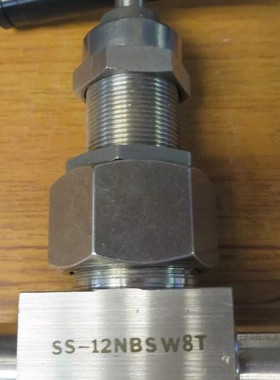 1/2 焊接 316ss 联合-Bonnet 针阀 Whitey 世伟洛克 SS-12NBSW8T