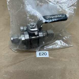 62T 无盒 CF3M 保修 全新 球阀系列 2N97 世伟洛克