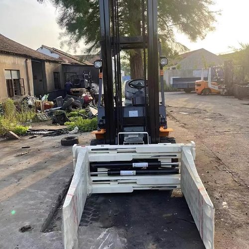 叉车合力3吨3.5吨圆抱夹叉车 纸卷夹叉车 软抱夹叉车 废纸夹叉车