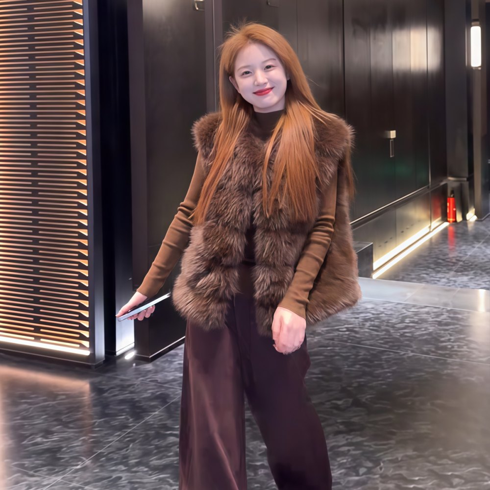 咖啡色毛毛马甲背心坎肩外套女装