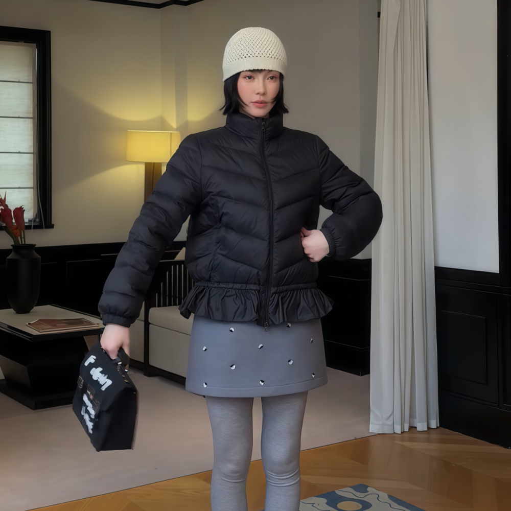 短款花边黑色立领羽绒服款外套女