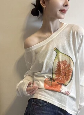 慵懒风斜肩水果印花长袖针织T恤衫女2026夏季款显瘦防晒上衣32182