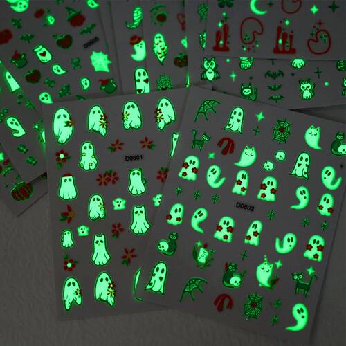 1Pcs Luminous Halloween Nail Art Sticker 3DGhost/Pumpkin/Sku