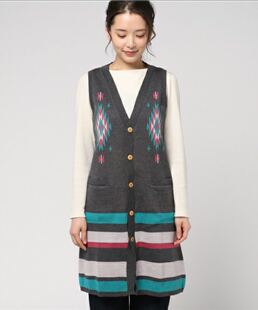 不退換貨 原單t家民族菱形彩色間條毛線長款馬甲 拆標 非原裝木扣