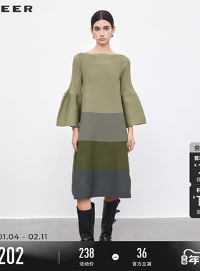 sdeer圣迪奥秋季时尚圆领喇叭袖慵懒风针织衫长裙老钱风S233Z3501