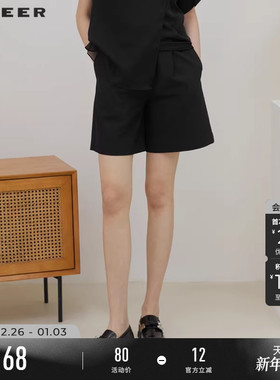 sdeer圣迪奥女装夏装复古撞色拼接压褶黑色A字休闲短裤S223Z0905