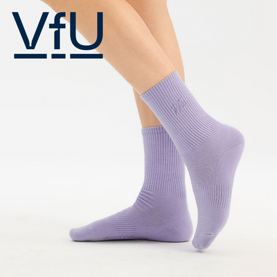 VfU运动糖果色中筒袜简约经典