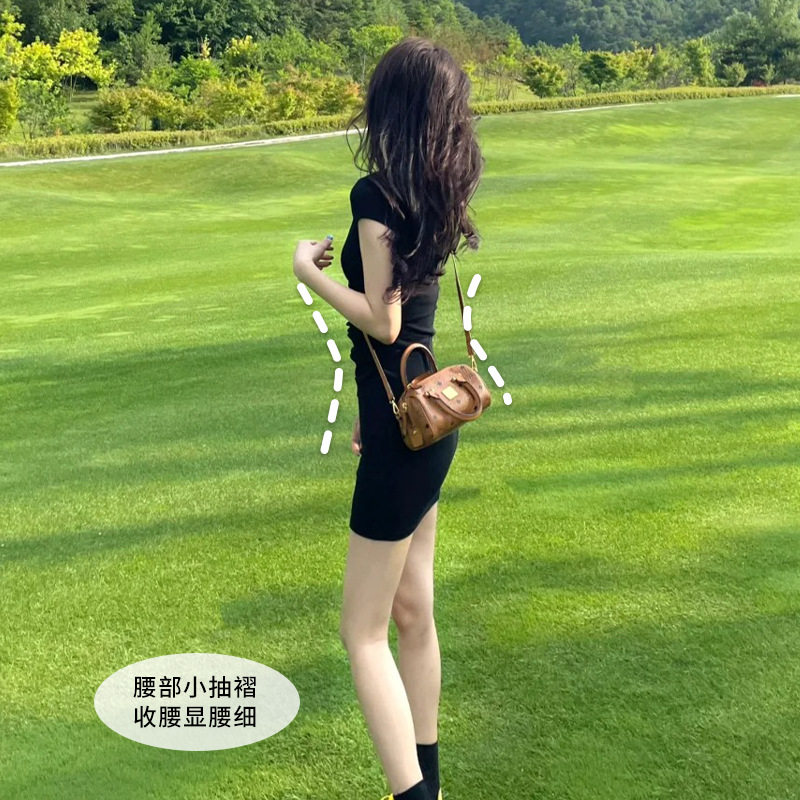 黑色包臀连衣裙女夏2026新款修身小个子掐腰短裙紧身性感连身裙子