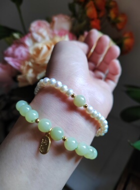 天然和田玉手链女小众设计感和田玉手镯送女友闺蜜生日礼物情人节