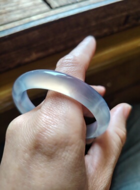 51圈口天然无烧无染色灰紫色玉髓手镯冰种玛瑙玉镯送女友生日礼物